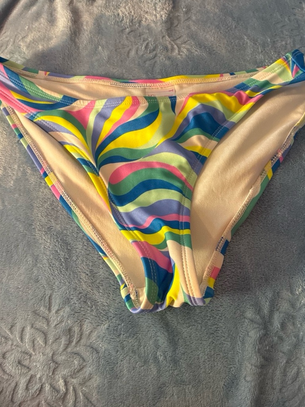 Women's Multicolor Wave Print Bikini Bottom